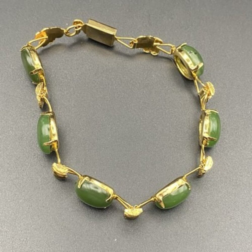 Vtg Green Jadeite Bracelet Gold Plated Bamboo Accent Floral Box Clasp 7" UV Test - Picture 6 of 16